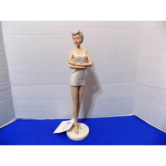 NEW Bathing Beauty Figurine Art Deco Style Miami Beach Lady - Picture 1 of 6